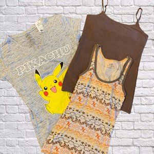 🔵 2/$22❗️Juniors Med Shirt Bundle: NWT Pikachu T-Shirt, Camisole + Ribbed Tank